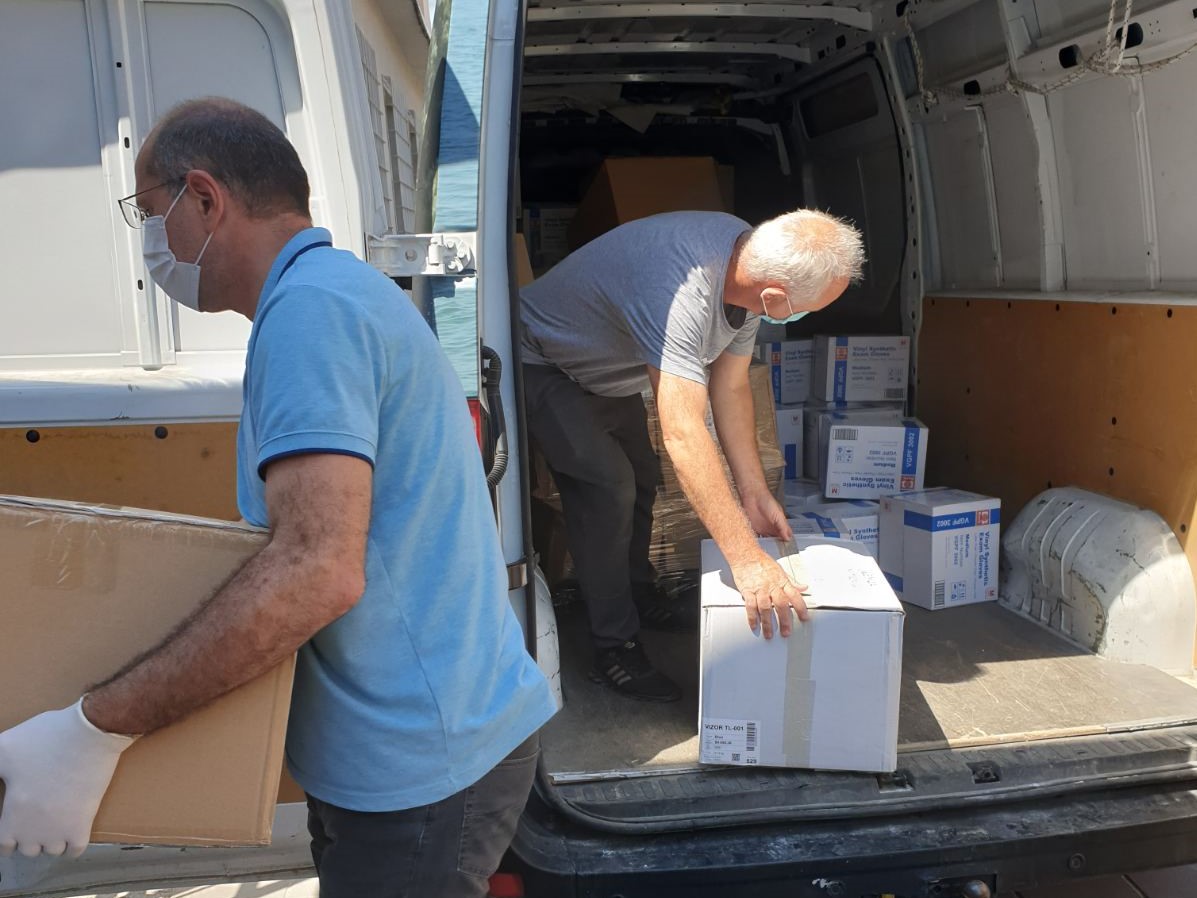 Delivery of protective equipment for social workers in 15 cities and municipalities started